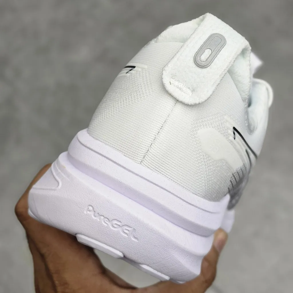 اسیکس ژل کایانو سفید ASICS GEL-KAYANO 33 اسیکس ژل کایانو سفید ASICS GEL-KAYANO 33