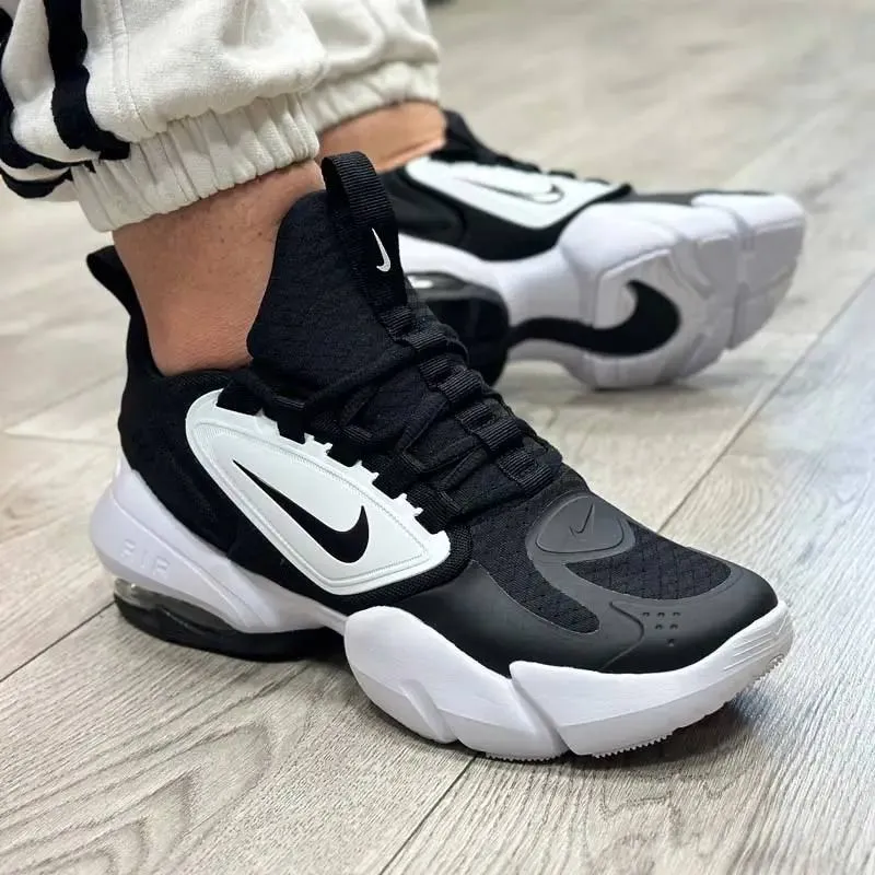 کتونی نایک سویج مشکی سفید-Nike SAVAGE کتونی نایک سویج مشکی سفید-Nike SAVAGE