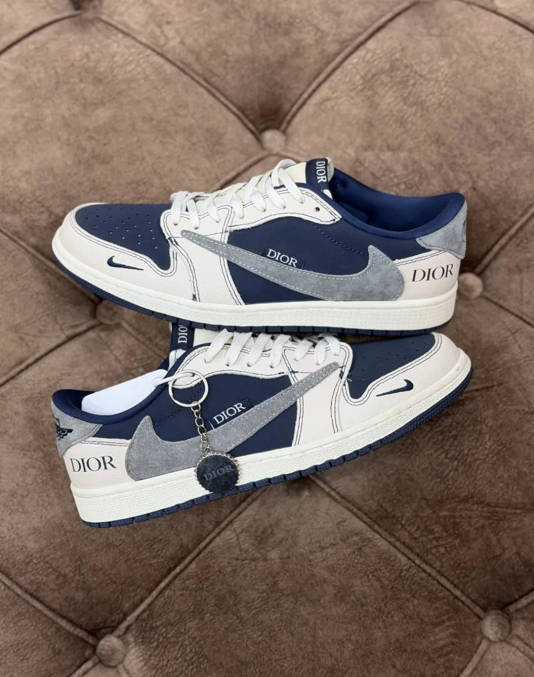 کتونی نایک تراویس دیور سرمه ای -Nike Travis Dior