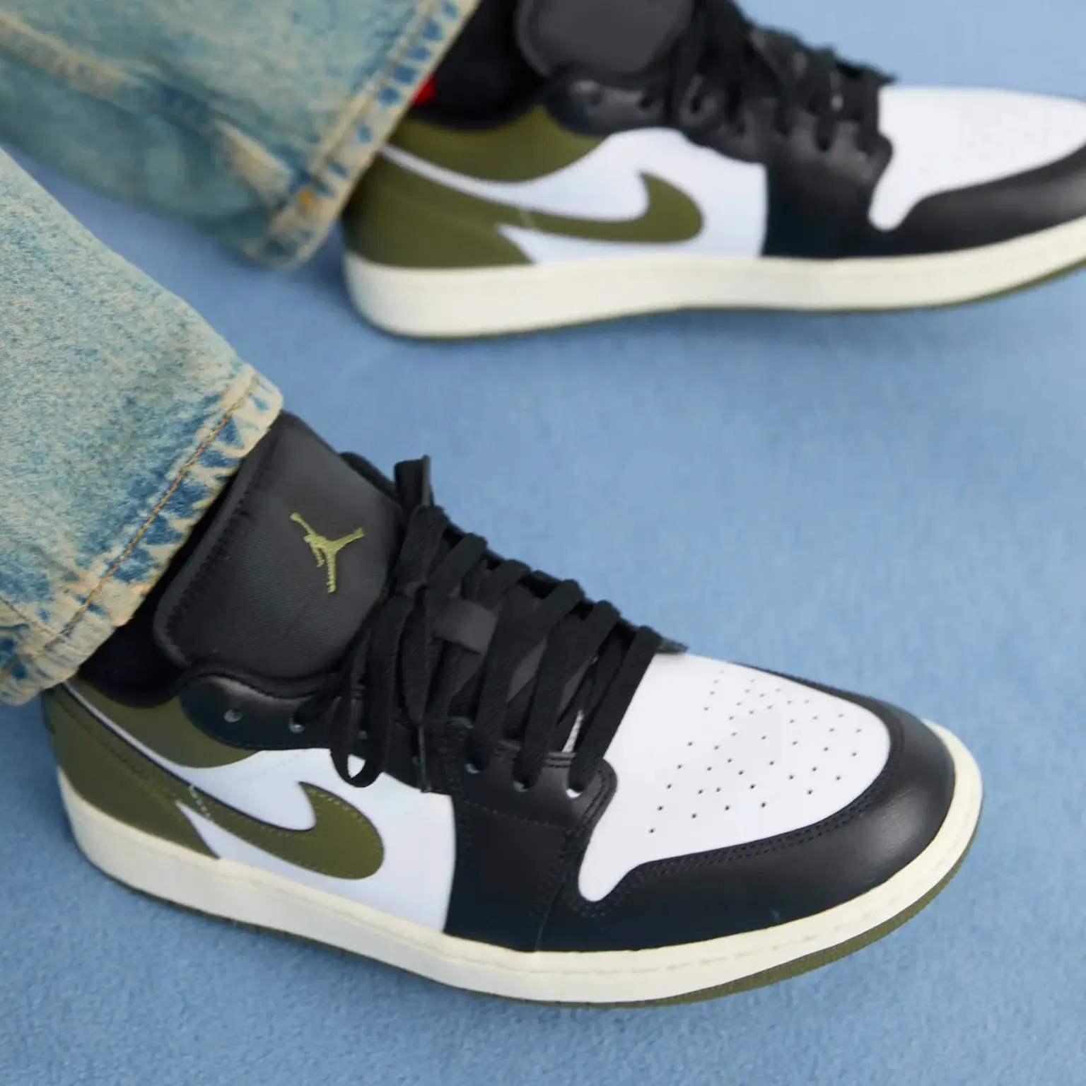 کتونی ایرجردن 1 مشکی زیتونی-  Air Jordan 1 low olive