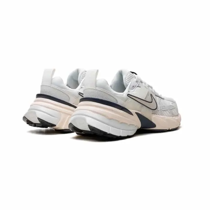 کتونی نایک V2K سفید سرمه ای- Nike V2K کتونی نایک V2K سفید سرمه ای- Nike V2K