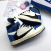 کتونی ایر جردن ۱ تراویس اسکات فراگمنت -Nike Air Jordan 1