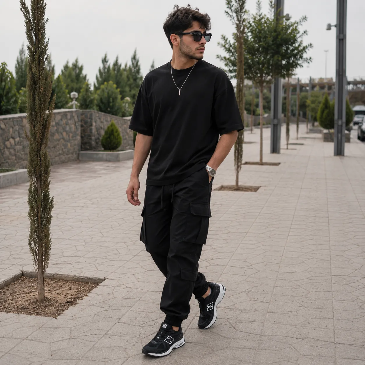 کتونی نیوبالانس ۱۹۰۶ مشکی New Balance 1906R