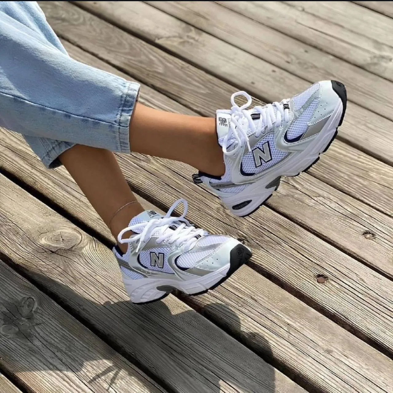 کتونی نیوبالانس 530 سفید سرمه ای -New Balance 530