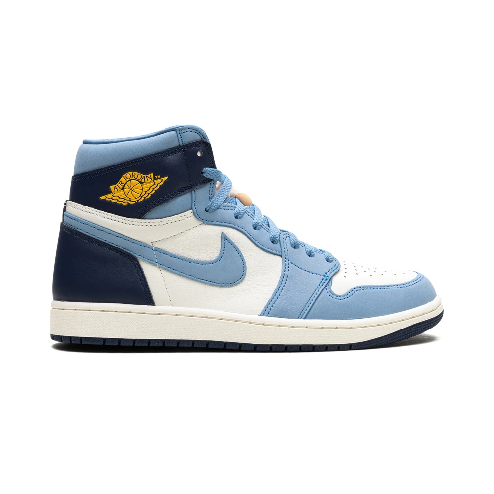 ایر جردن ۱ فرست این فلایت-Nike Air Jordan 1 FIRST IN FLIGHT