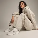 کتونی نیوبالانس 530 کرمی -New Balance 530