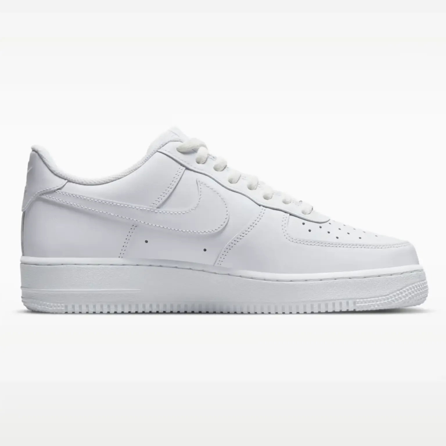 کتونی نایک ایر فورس ۱ سفید-nike air force 1 کتونی نایک ایر فورس ۱ سفید-nike air force 1