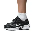 کتونی نایکv5kمشکی- Nike v5k RNR