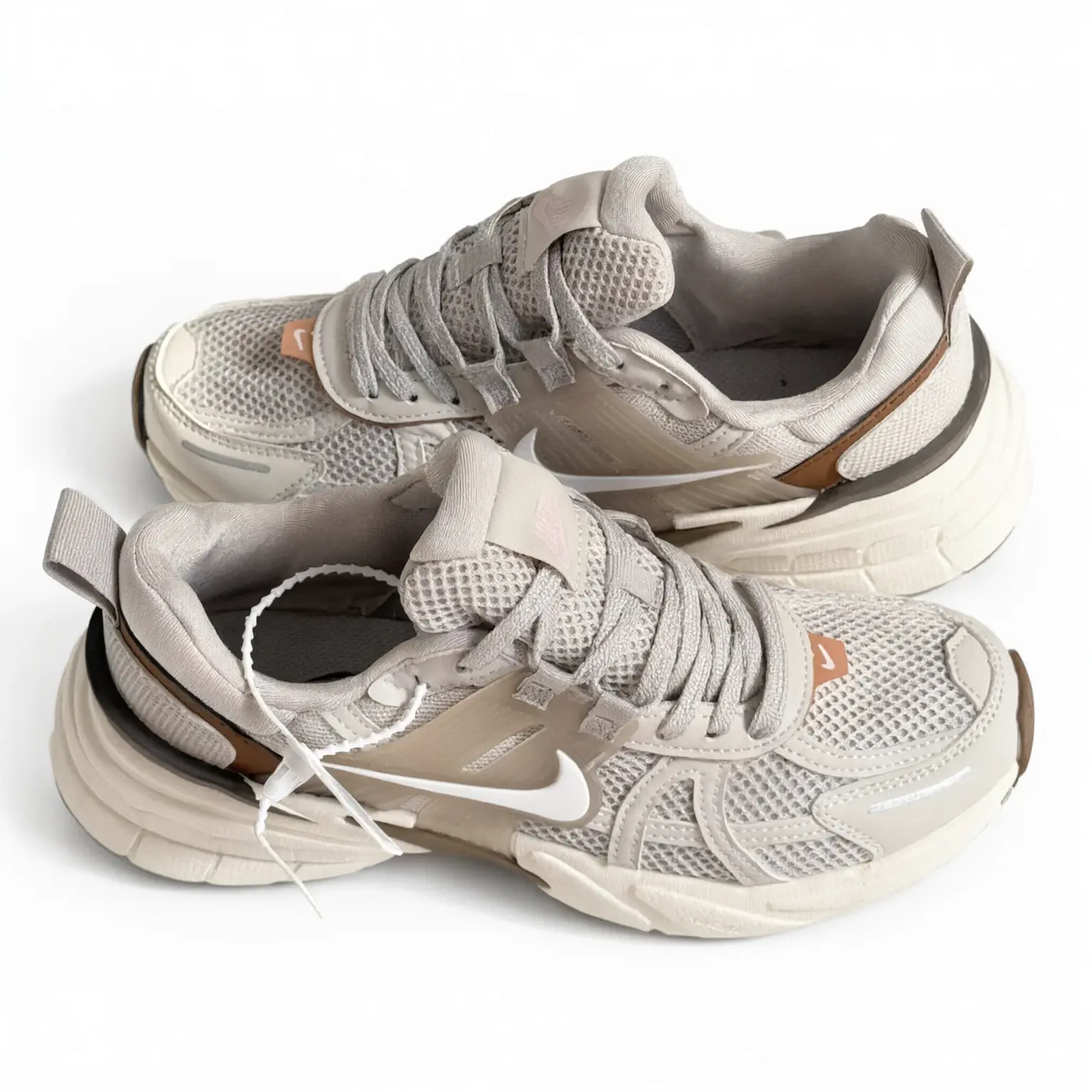 کتونی نایک V2K موکا -Nike V2K