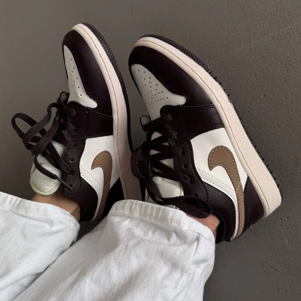کتونی ایرجردن 1 مشکی قهوه ای -  Air Jordan 1 low brown