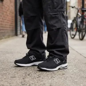 کتونی نیوبالانس ۱۹۰۶ مشکی New Balance 1906R کتونی نیوبالانس ۱۹۰۶ مشکی New Balance 1906R