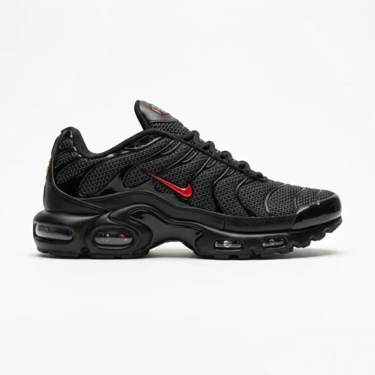 نایک تی ان ایرمکس مشکی لوگو قرمز Nike TN Air Max Plus نایک تی ان ایرمکس مشکی لوگو قرمز Nike TN Air Max Plus