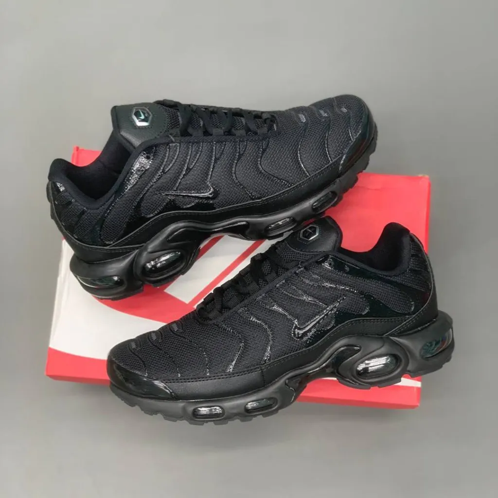 نایک تی ان ایرمکس پلاس مشکی Nike TN Air Max Plus