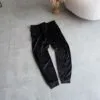 ست مخمل زنانه مشکی Esmara ست مخمل زنانه مشکی Esmara