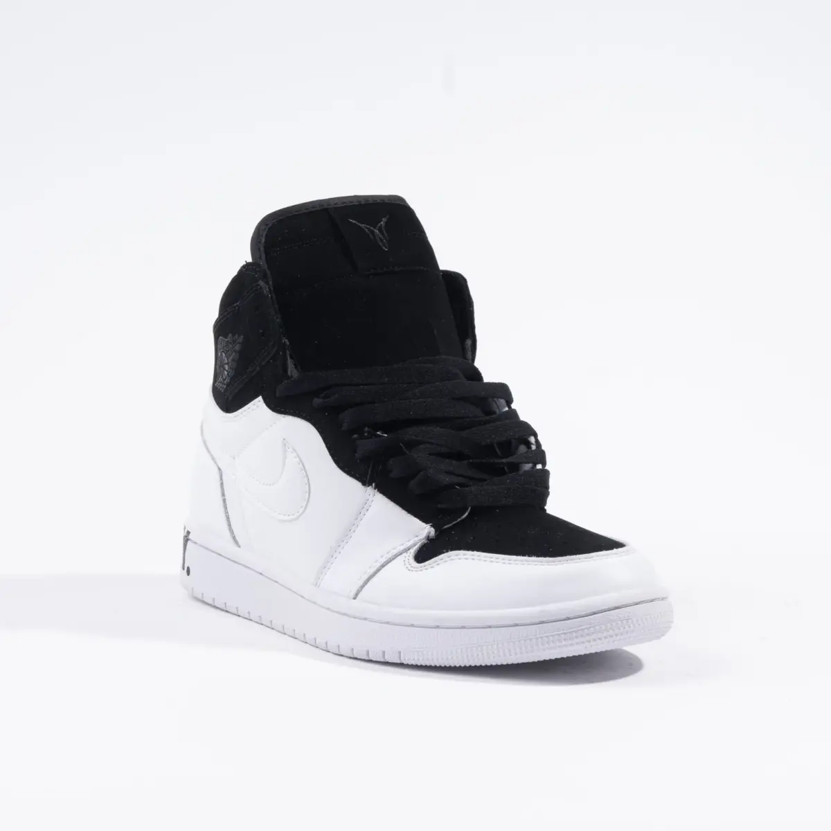 کتونی نایک جردن وان - Jordan 1 Equality کتونی نایک جردن وان - Jordan 1 Equality