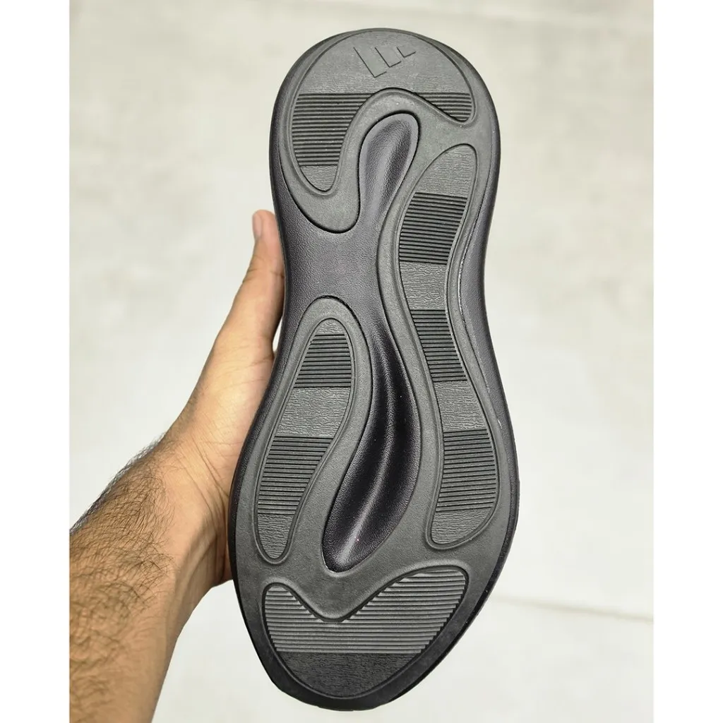 آدیداس هایپر بوست پیورچیل مشکی سرمه‌ای adidas Hyper Boost Purechill