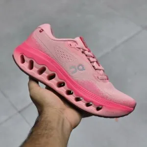 کتونی آن رانینگ کلودسرفر صورتی سرخابی On Running Cloudsurfer 3 کتونی آن رانینگ کلودسرفر صورتی سرخابی On Running Cloudsurfer 3