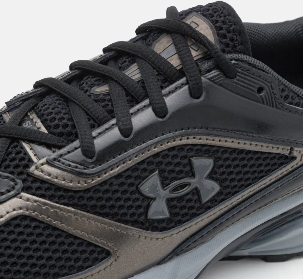 کتونی لایفاستایل آندر آرمور Under Armour HOVR Apparition – کد 007-3027595 کتونی لایفاستایل آندر آرمور Under Armour HOVR Apparition – کد 007-3027595