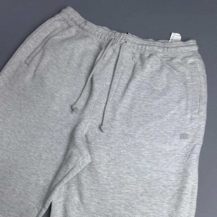 جاگر بگ داخل کرکی اورجینال مردانه رنگ طوسی برند pull&bear اسپانیایی تنخوری استاندارد کد 102