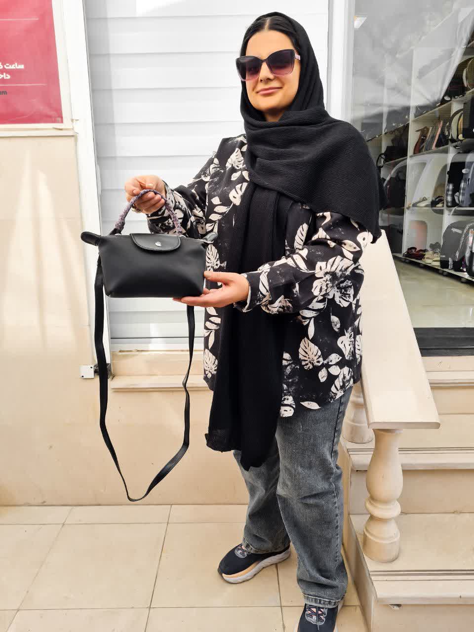 کیف دوشی روژنا کیف دوشی روژنا