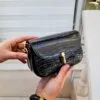 کیف دوشی زنانه آدان