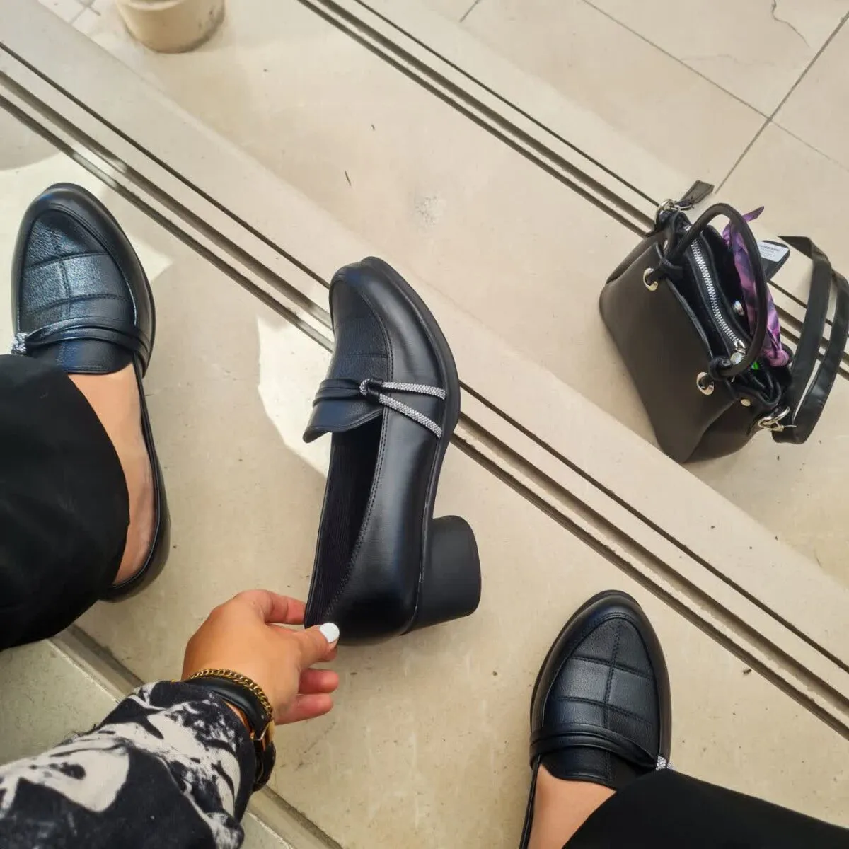 کفش زنانه طبی بزرگپا تیارا