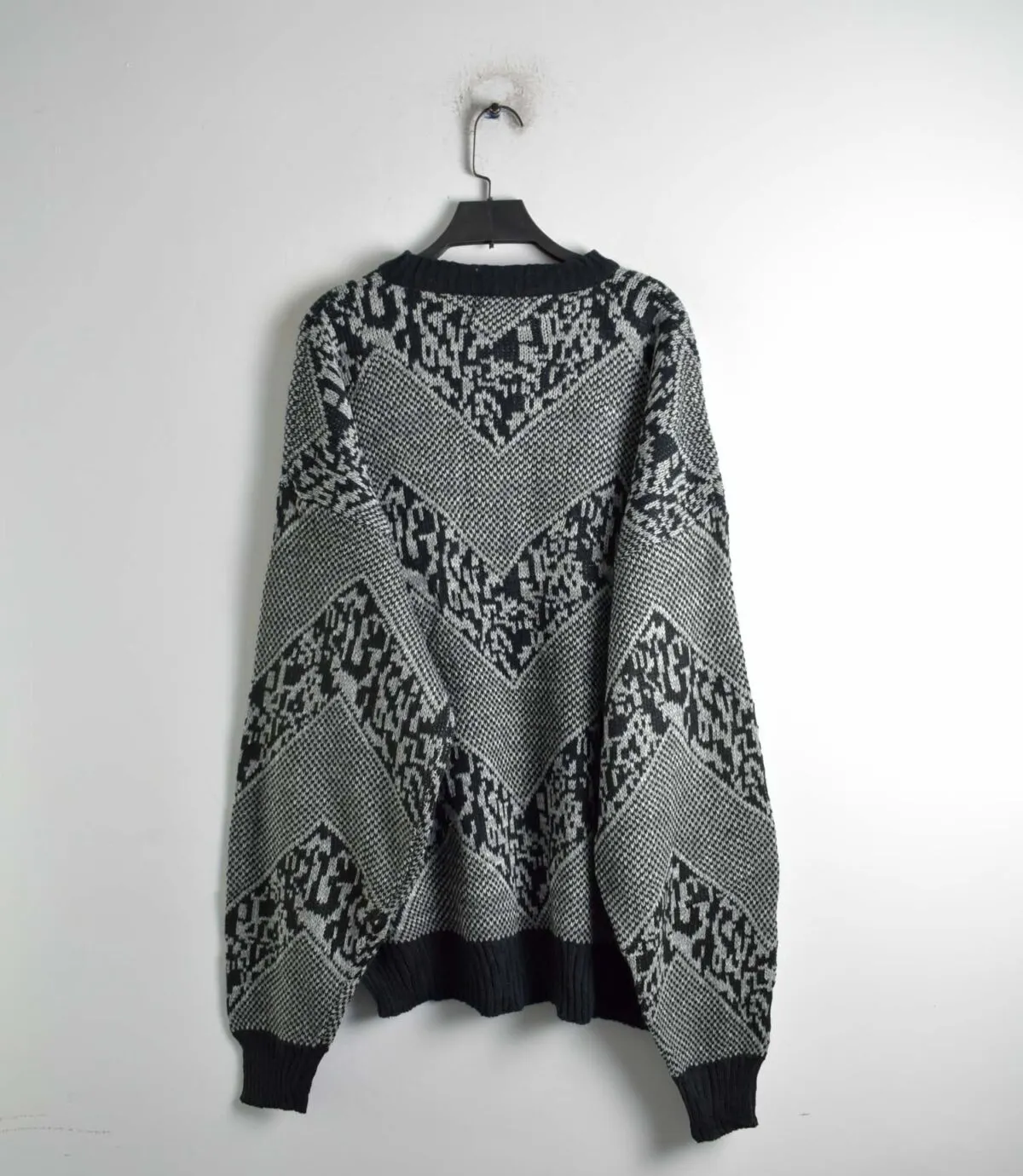 بافت وینتیج طرح دار Misten Mas