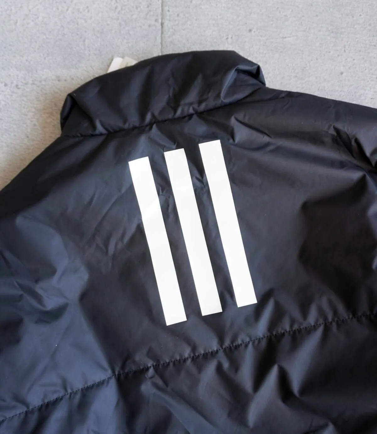 جکت لایت مشکی Adidas جکت لایت مشکی Adidas