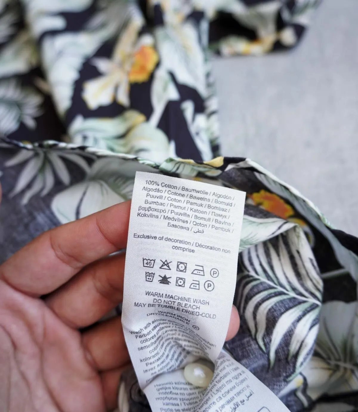 پیراهن هاوایی مشکی طرح گل Jack&Jones
