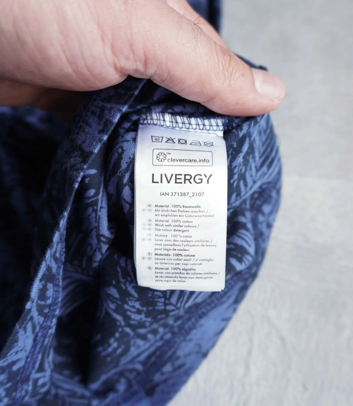 تیشرت طرح برگ Livergy تیشرت طرح برگ Livergy