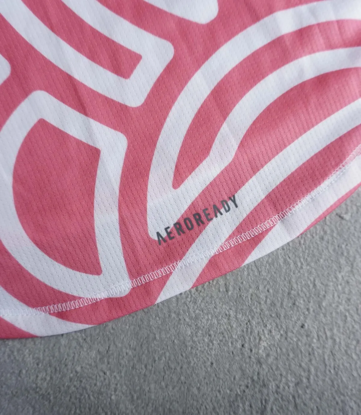 تاپ ورزشی زنانه Adidas