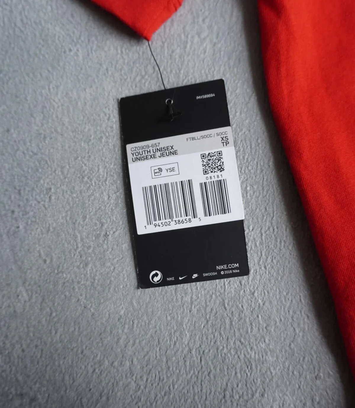 تیشرت قرمز بچه گانه Nike تیشرت قرمز بچه گانه Nike
