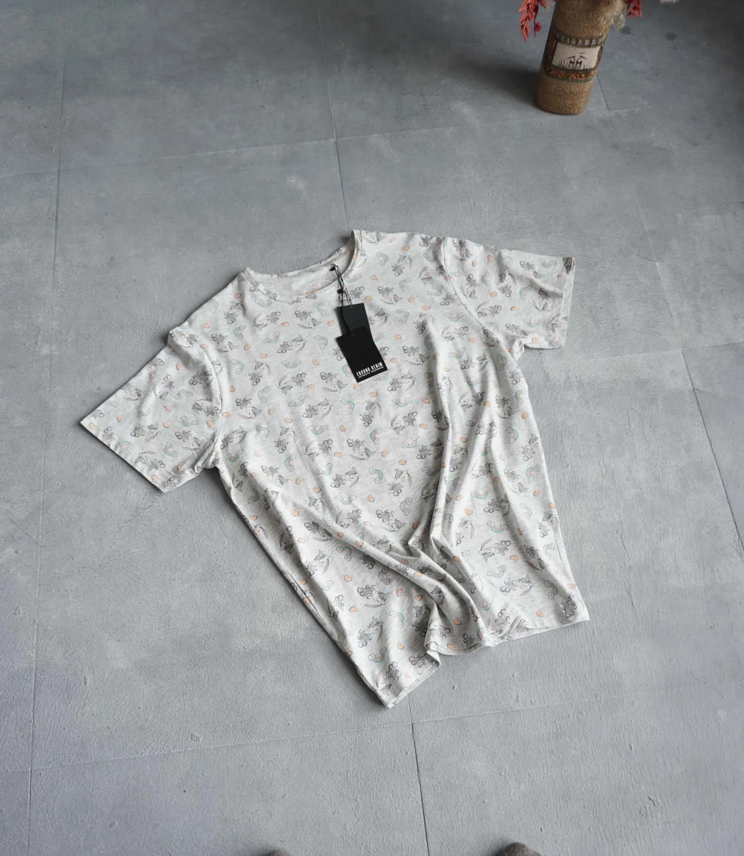تیشرت نخی مردانه طرح دار طوسی Ebound denim تیشرت نخی مردانه طرح دار طوسی Ebound denim