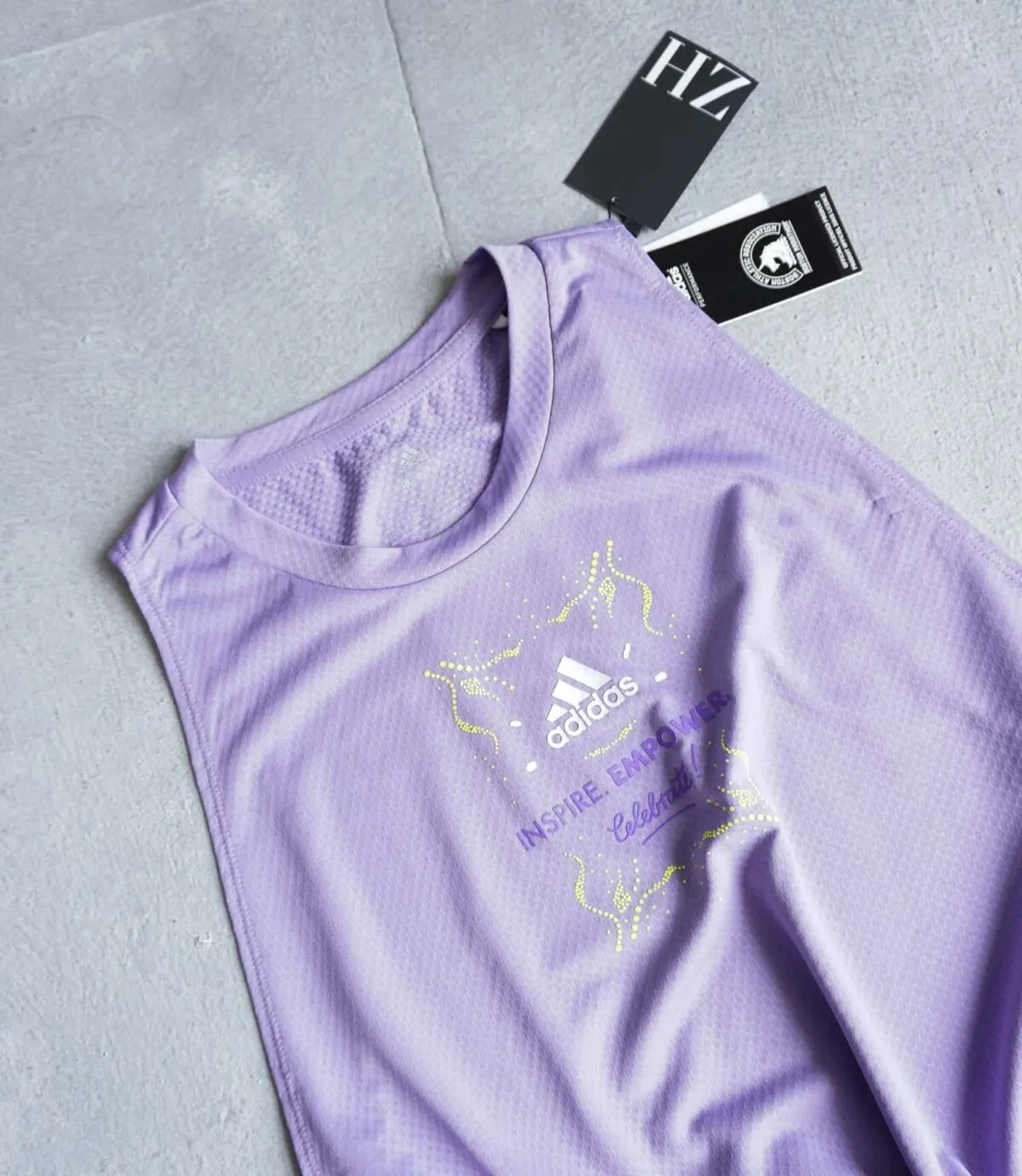 تاپ ورزشی زنانه Adidas