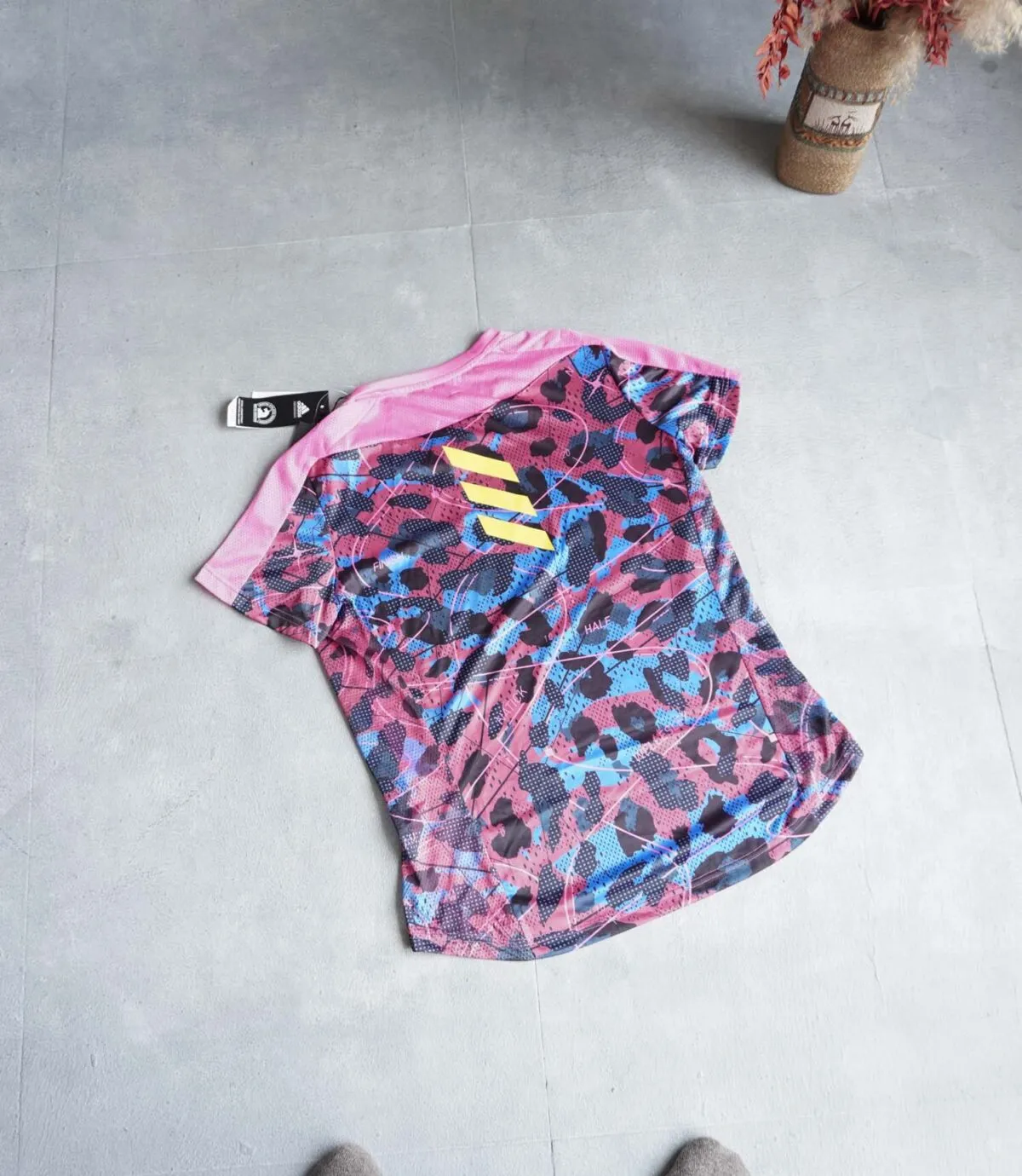 تیشرت ورزشی زنانه Adidas