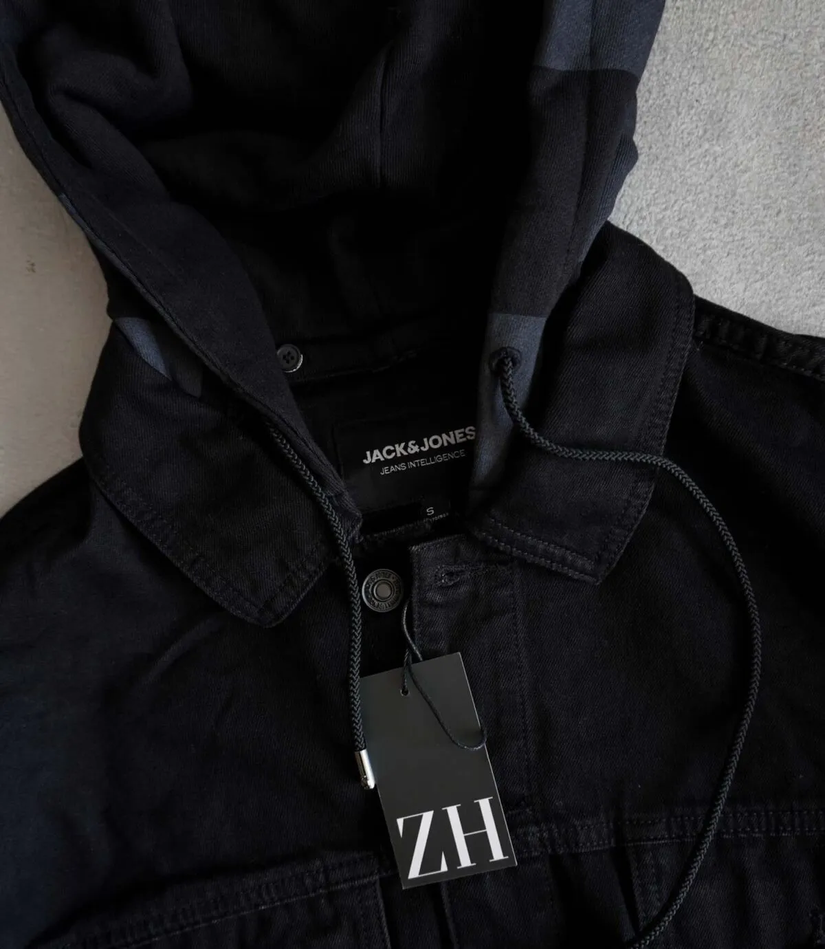 جکت جین کلاه دار مشکیJack&Jones جکت جین کلاه دار مشکیJack&Jones