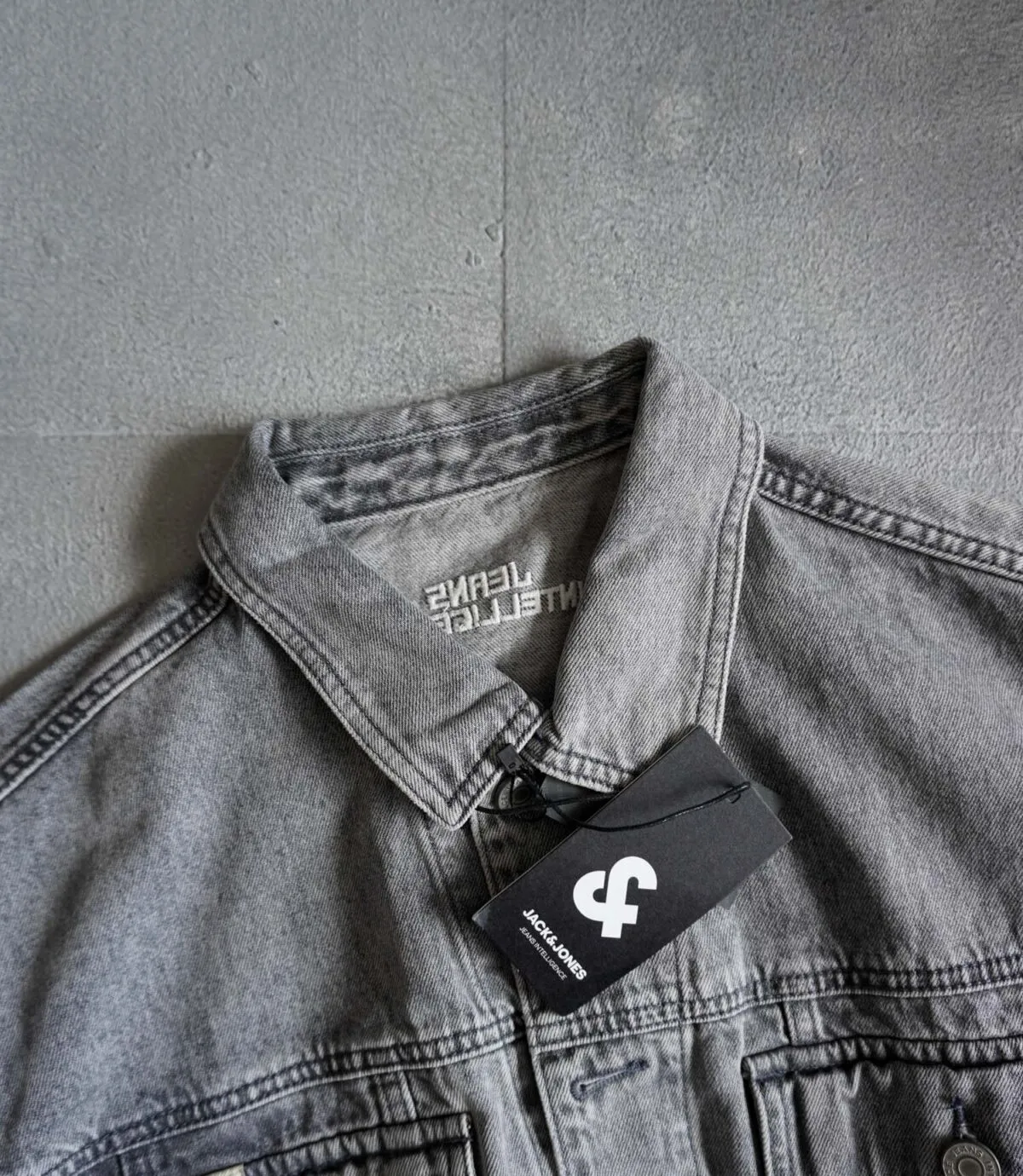 جکت جین خاکستری ساده Jack&Jones جکت جین خاکستری ساده Jack&Jones
