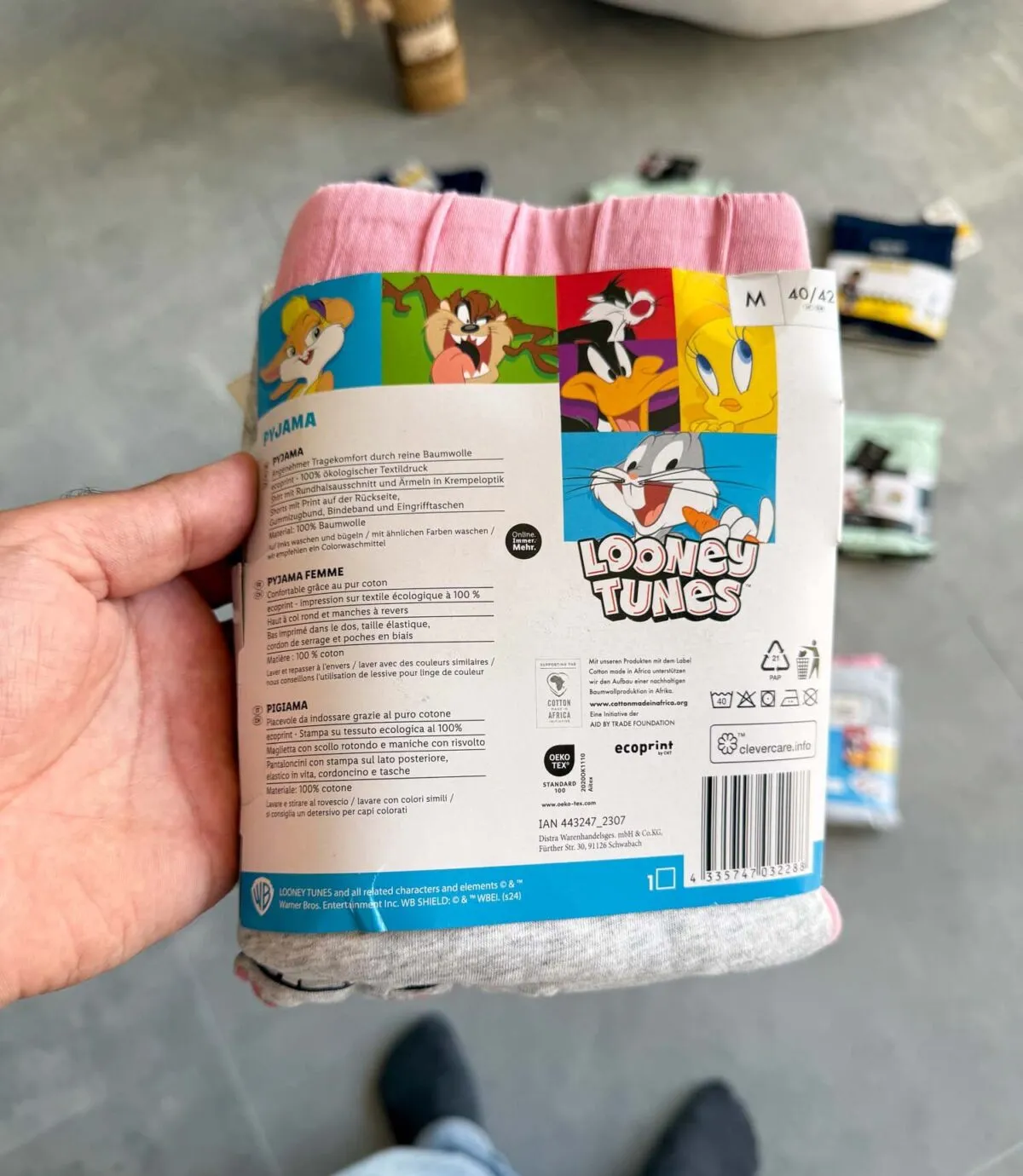 ست تیشرت و شلوارک نخی Looney Tunes ست تیشرت و شلوارک نخی Looney Tunes