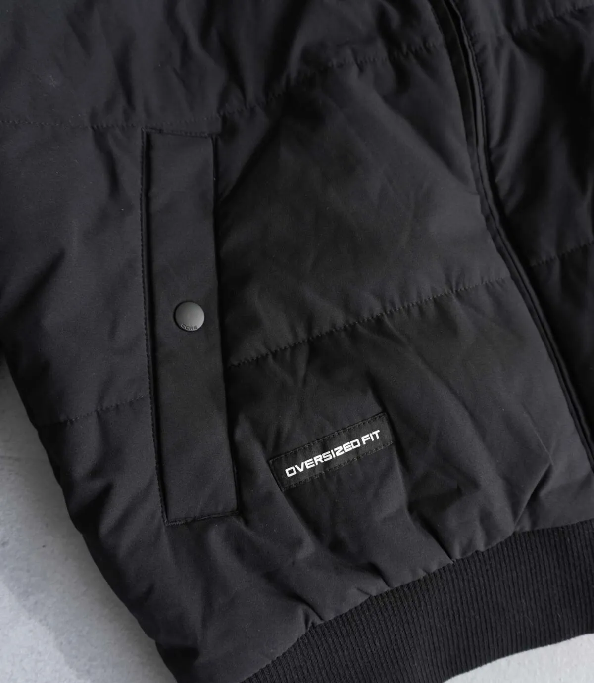 جکت حرفه ای کلاه دار مشکی Jack&Jones