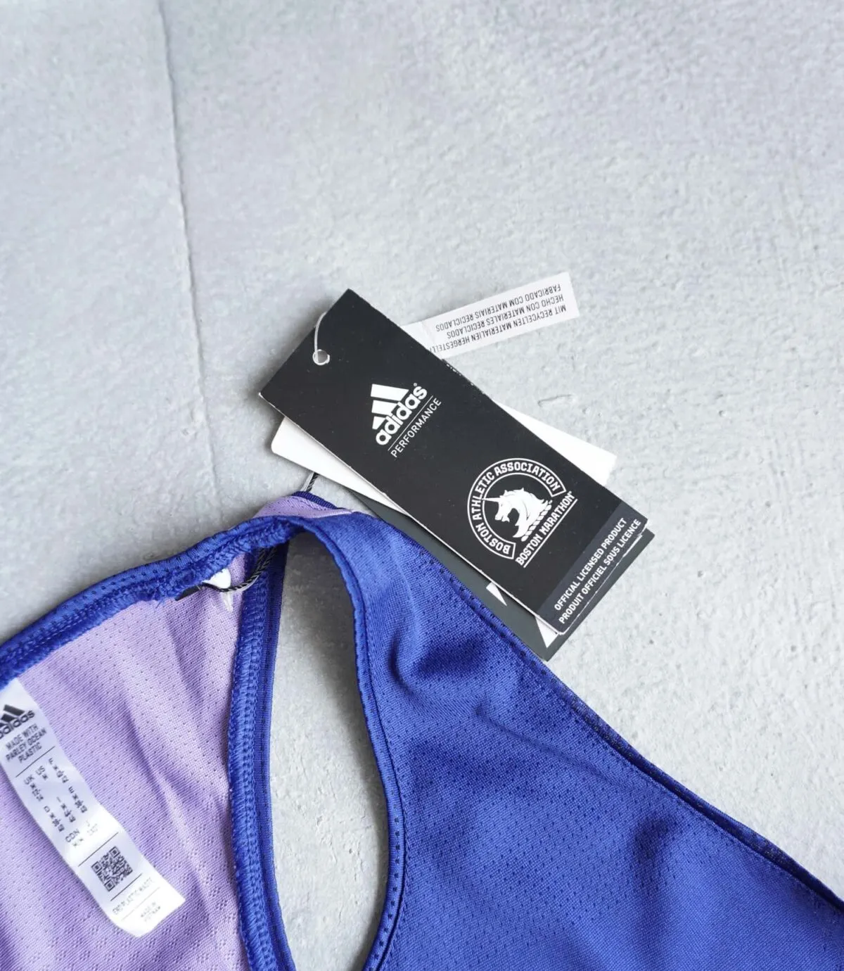 تاپ ورزشی زنانه Adidas تاپ ورزشی زنانه Adidas