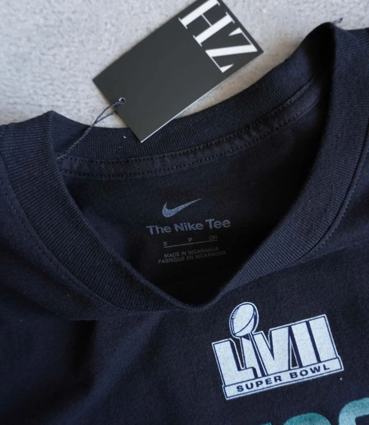 تیشرت مشکی زنانه Nike تیشرت مشکی زنانه Nike