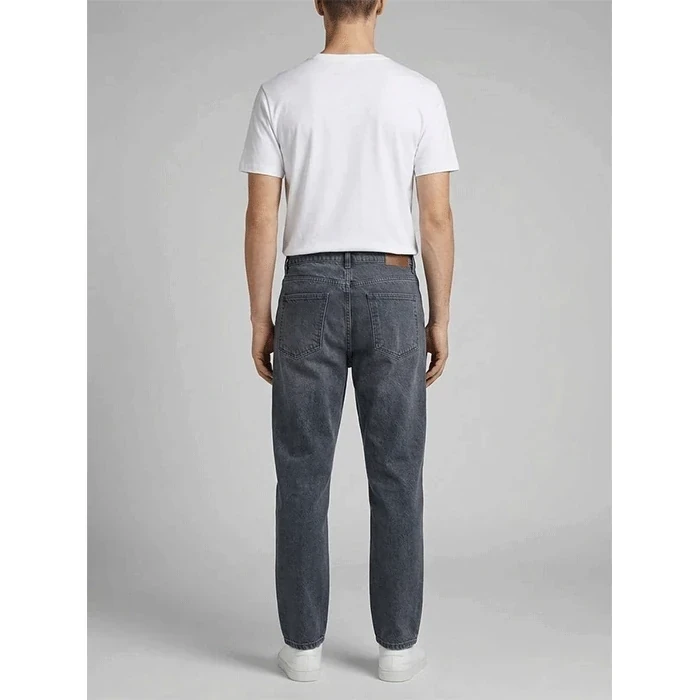 شلوار جین مردانه اورجینال رنگ ذغالی تیره برند pull&bear سفارش اسپانیایی مدل مام فیت کد 2023 شلوار جین مردانه اورجینال رنگ ذغالی تیره برند pull&bear سفارش اسپانیایی مدل مام فیت کد 2023